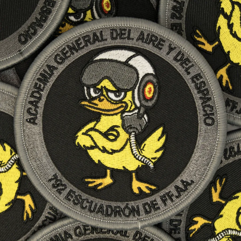 POLLO 792 MONTÓN HORIZONTAL.webp