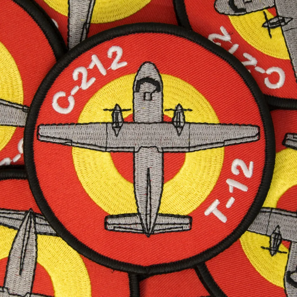 AVIOCAR MONTON VERTICAL.webp