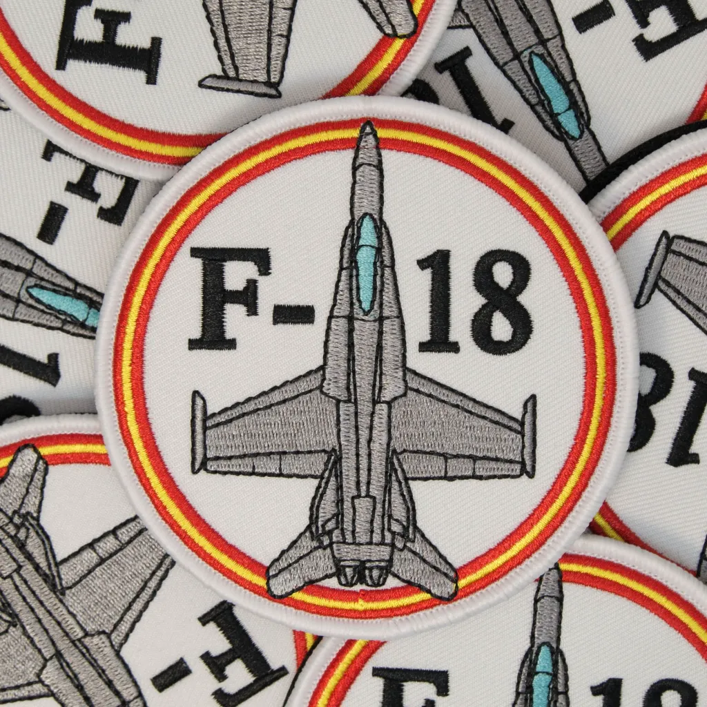 F18 BLANCO MONTON VERTICAL.webp