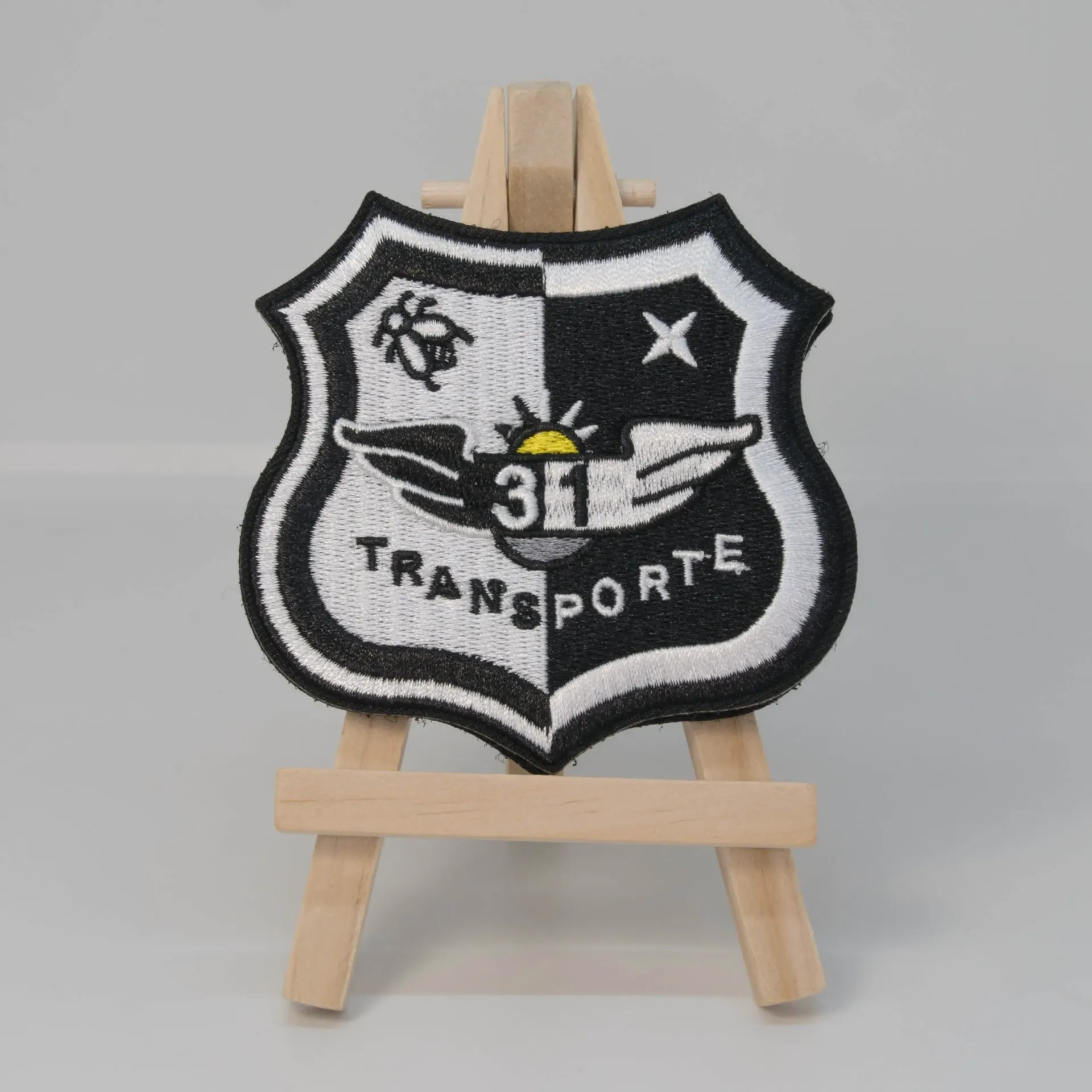 Parche bordado ALA 31